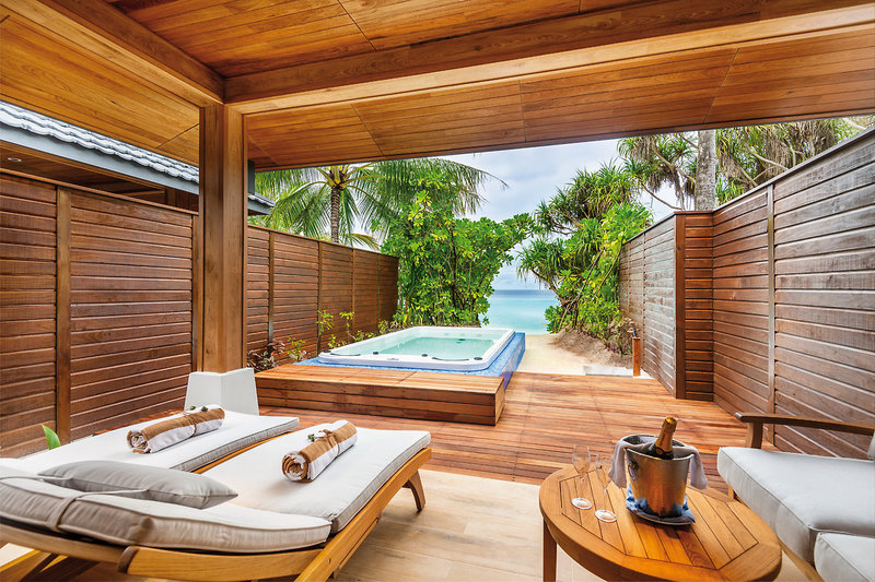 Lily Beach Resort & Spa 20