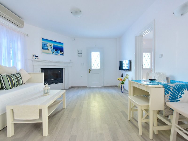 Limnionas Bay Village 16