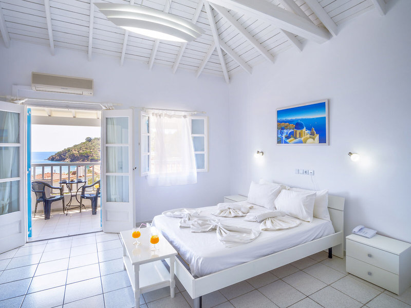 Limnionas Bay Village 18