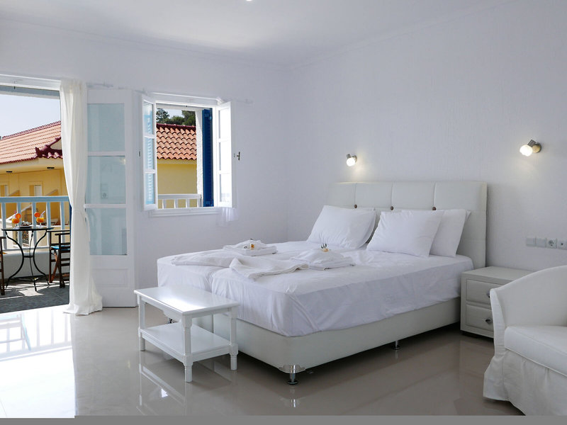 Limnionas Bay Village 24