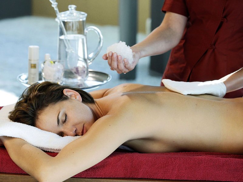 Thermalhotels & Walliser Alpentherme Leukerbad 36