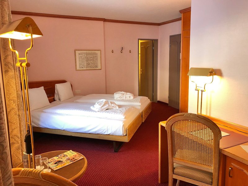 Thermalhotels & Walliser Alpentherme Leukerbad 50