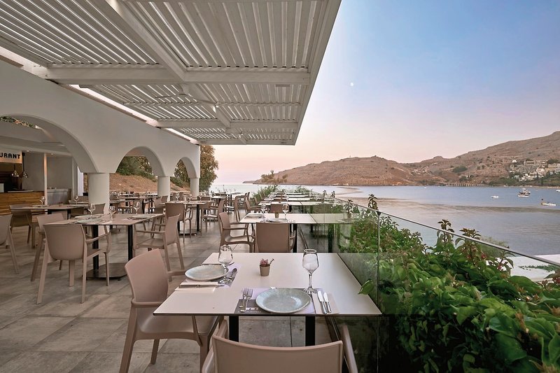 COOEE Lindos Royal 37