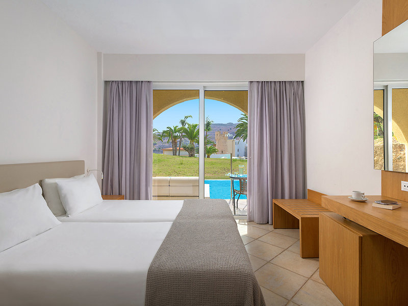 COOEE Lindos Royal 14