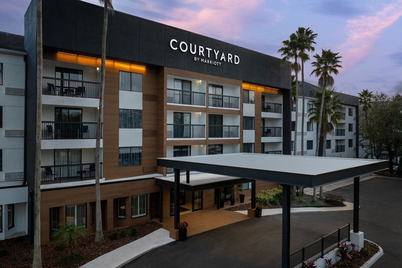 Courtyard Orlando East/UCF Area