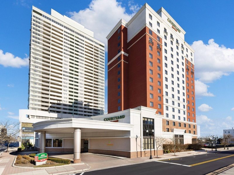 Courtyard Atlantic City Beach Block
