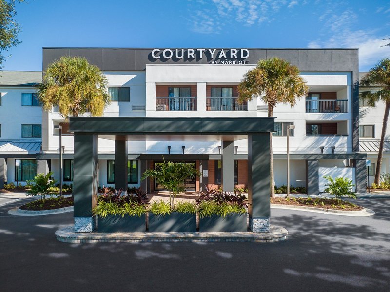 Courtyard Tampa North/I-75 Fletcher