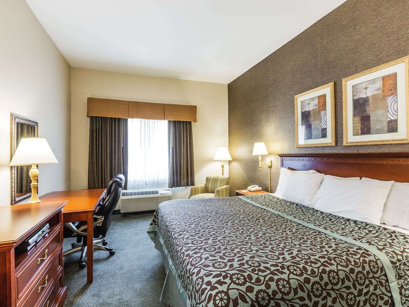 Days Inn by Wyndham Budd Lake 9