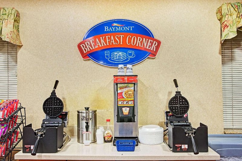 Baymont Inn & Suites 1 - Sports and leisure
