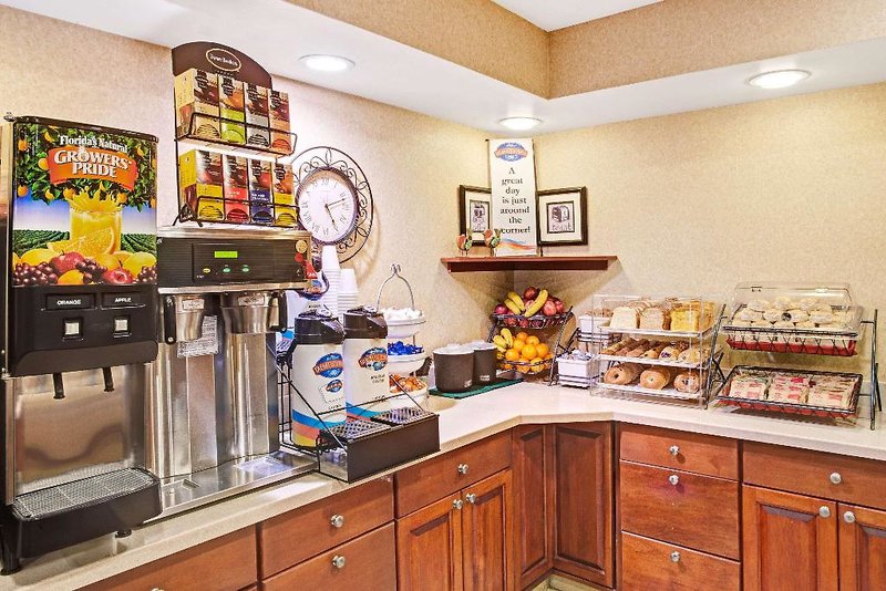 Baymont Inn & Suites 3 - Room Example