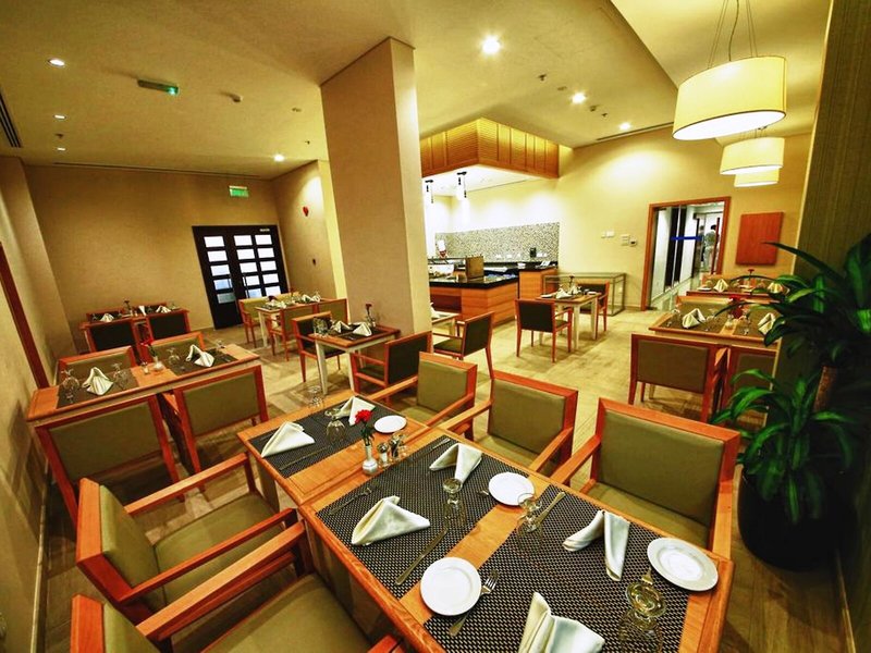 Lavender Hotel By Gloria Hotels and Resorts 9