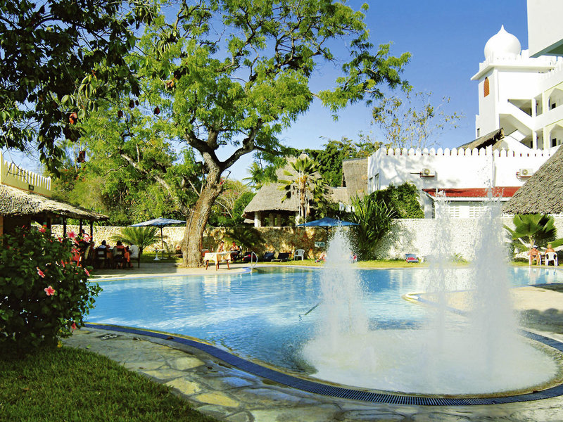 Bamburi Beach Hotel 1