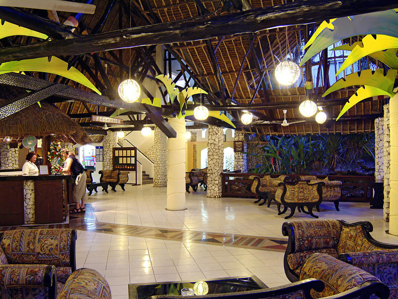 Bamburi Beach Hotel 10
