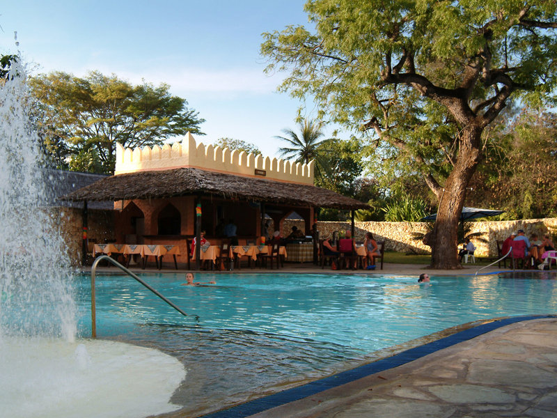 Bamburi Beach Hotel 11