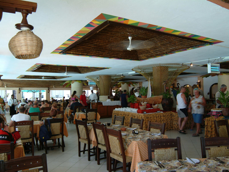 Bamburi Beach Hotel 12