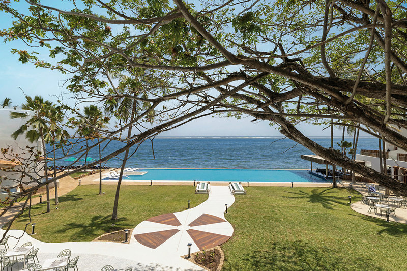 Bamburi Beach Hotel 8