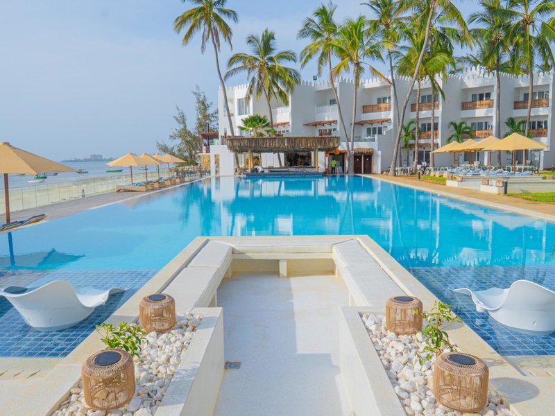 Bamburi Beach 18 - Outdoor Pool