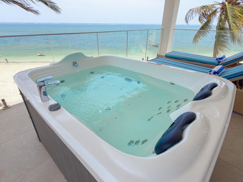 Bamburi Beach 36 - Health & Beauty