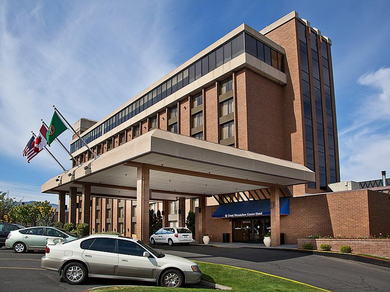 Coast Wenatchee Center Hotel