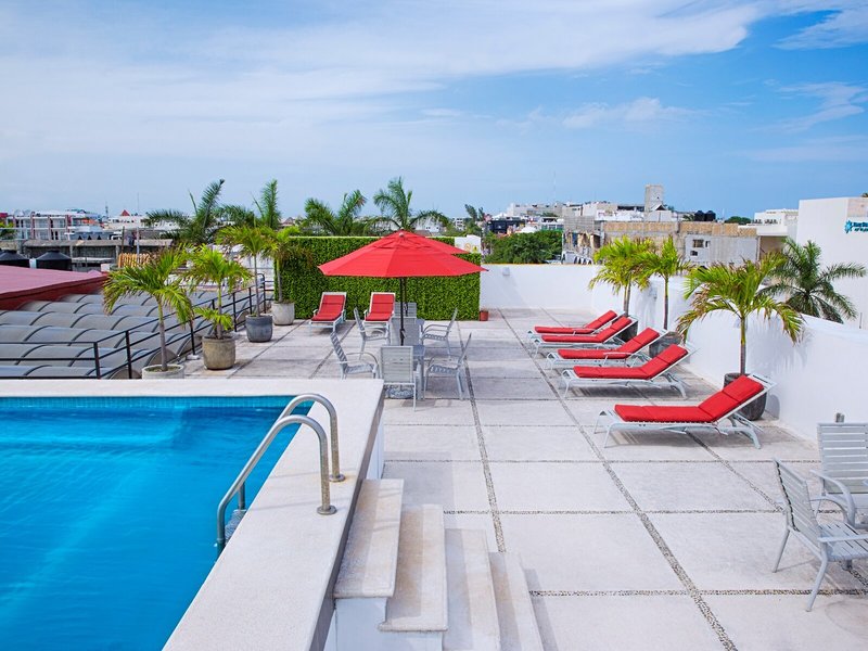 Los Itzaes Hotel 8
