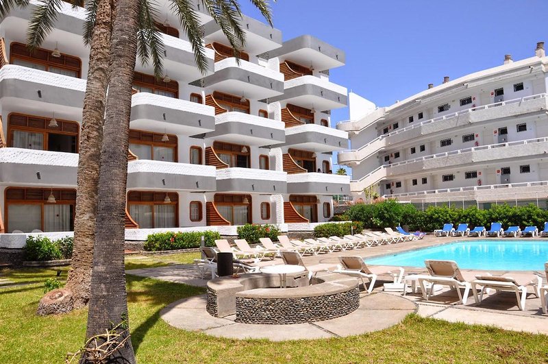 Apartamentos Los Mariachis 2