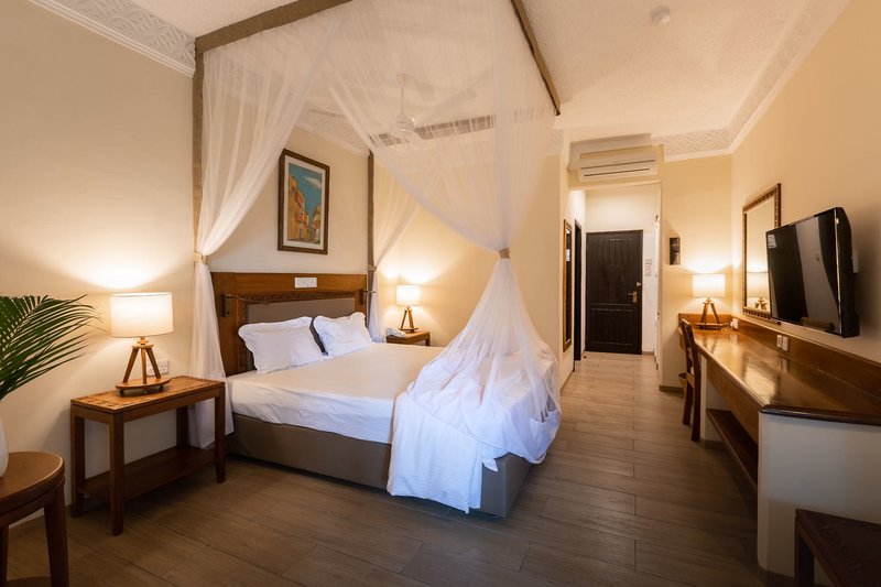 Severin Sea Lodge 30 - Room Example