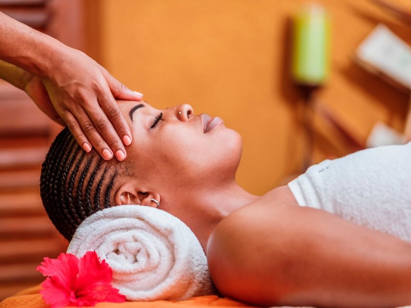 Travellers Beach Hotel & Club  28