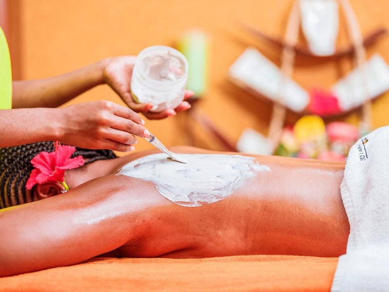 Travellers Beach Hotel & Club  31