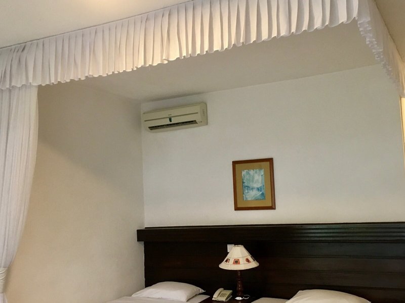 Travellers Beach Hotel & Club  43