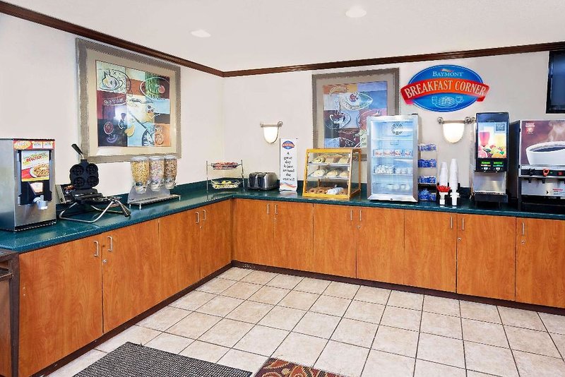 Baymont Inn & Suites St. Joseph Stevensville 5