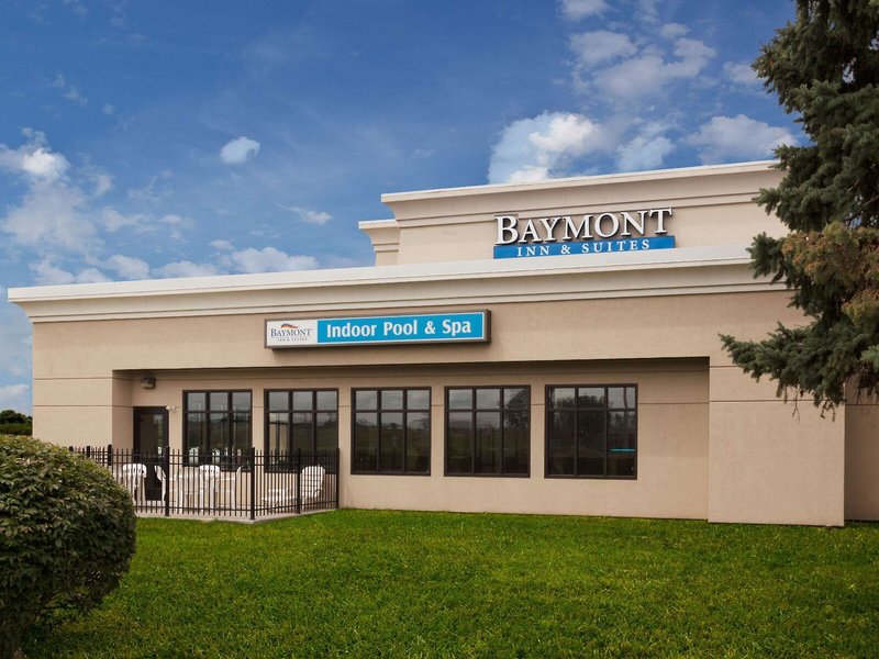 Baymont Inn & Suites St. Joseph Stevensville