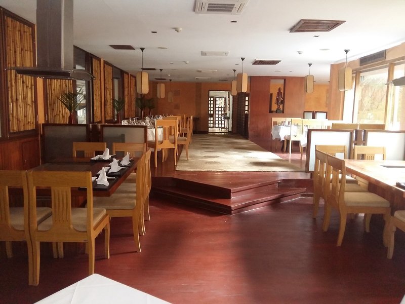 Diani Reef Beach Resort & Spa 14