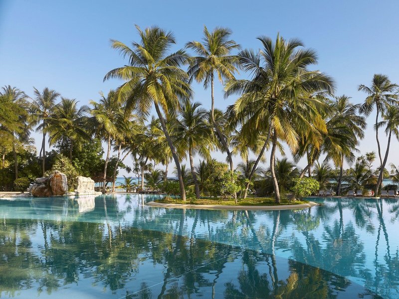 Sun Island Resort & Spa 14