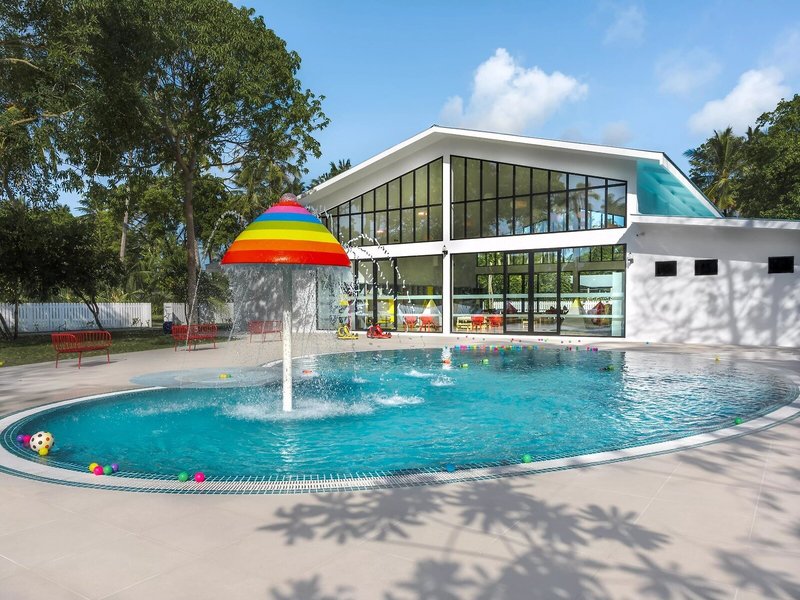 Sun Island Resort & Spa 16