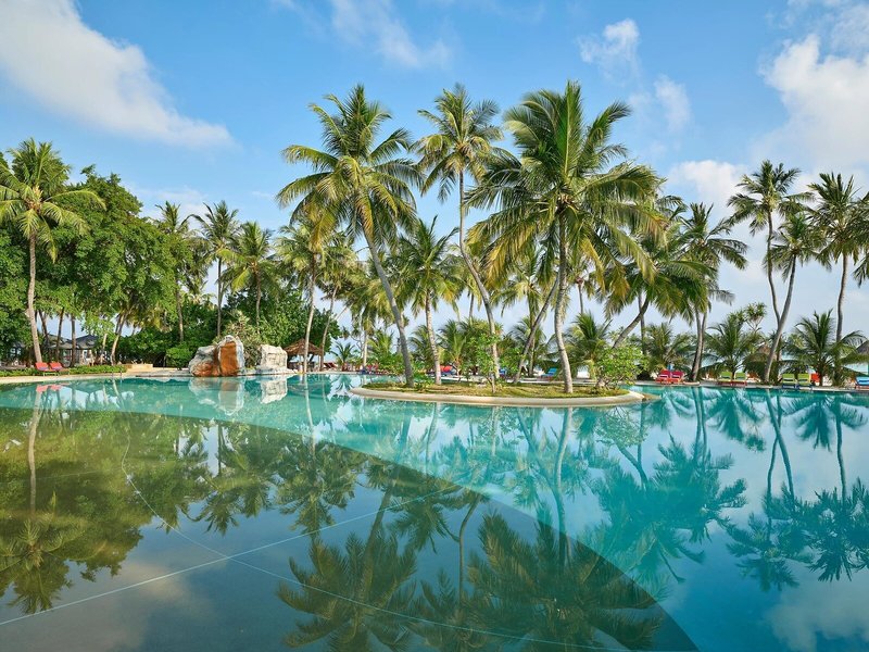 Sun Island Resort & Spa 18