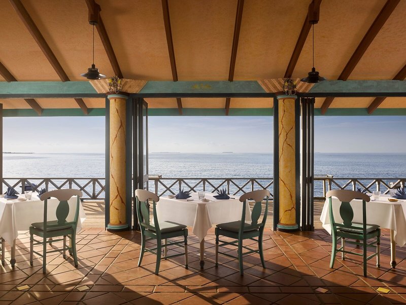 Sun Island Resort & Spa 28