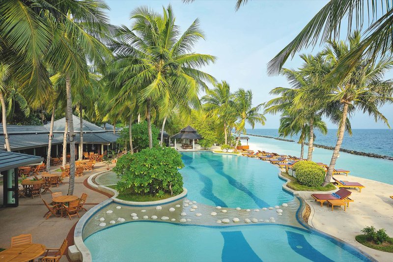 Royal Island Resort & Spa 4