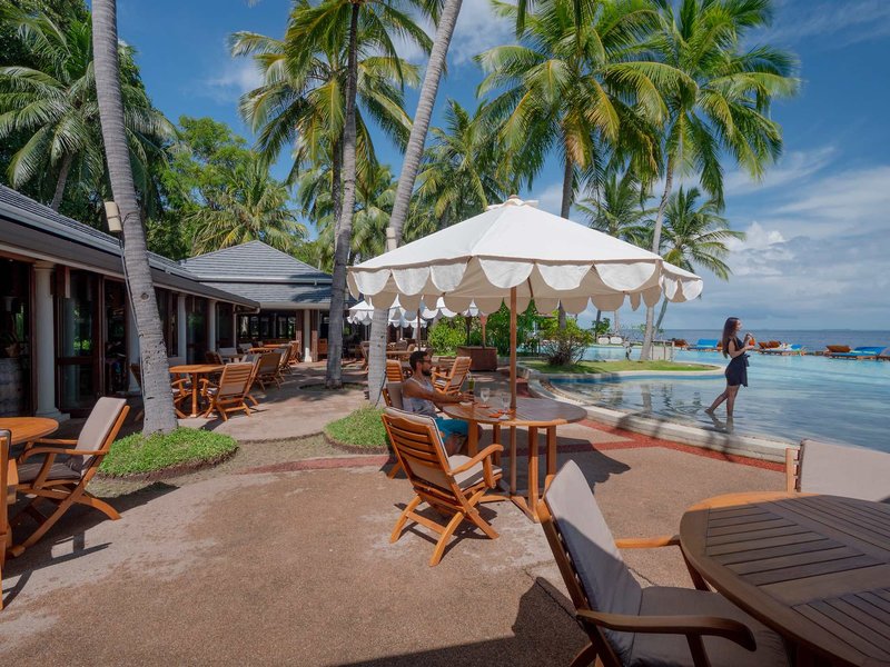 Royal Island Resort & Spa 5