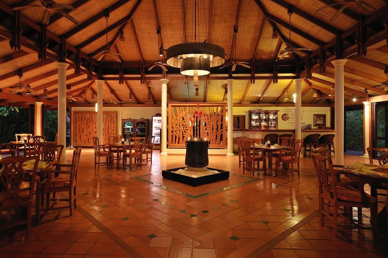 Royal Island Resort & Spa 22