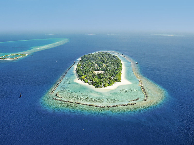 Royal Island Resort & Spa 4