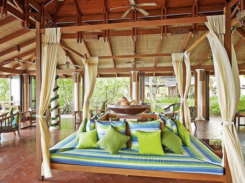 Royal Island Resort & Spa 11