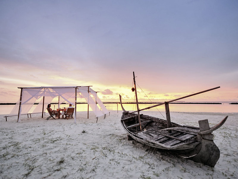 Royal Island Resort & Spa 14