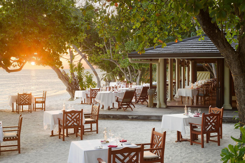 Royal Island Resort & Spa 7