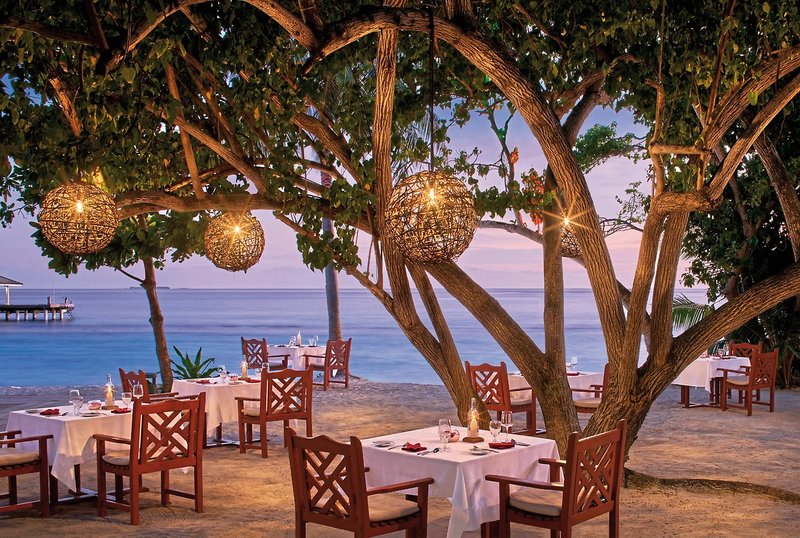 Royal Island Resort & Spa 20