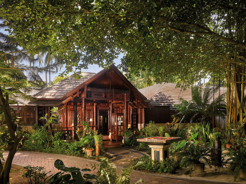 Royal Island Resort & Spa 25