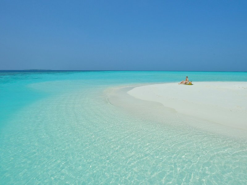 Royal Island Resort & Spa 9