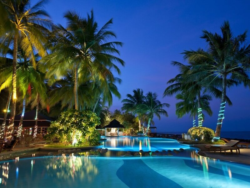 Royal Island Resort & Spa 19