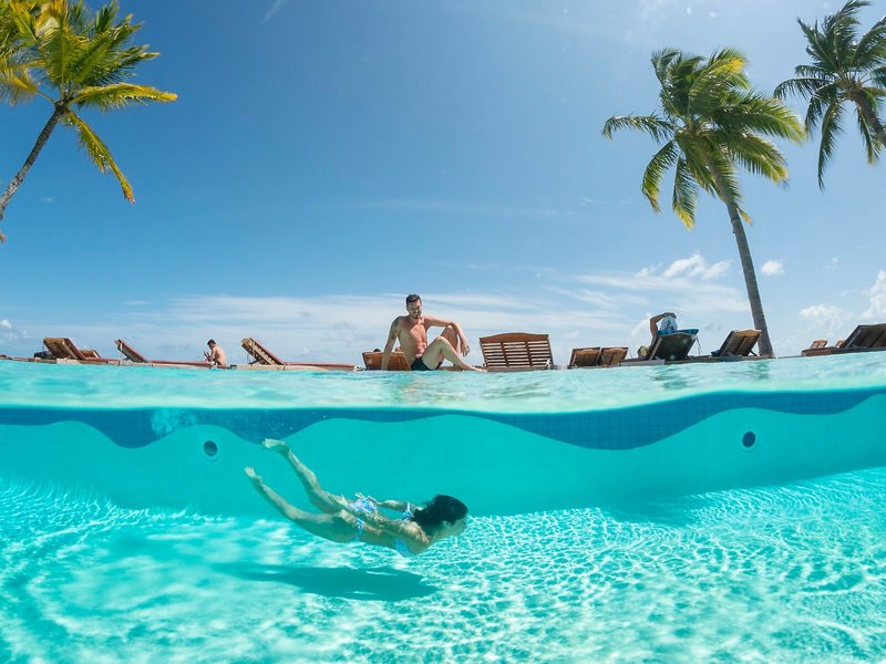 Royal Island Resort & Spa 20