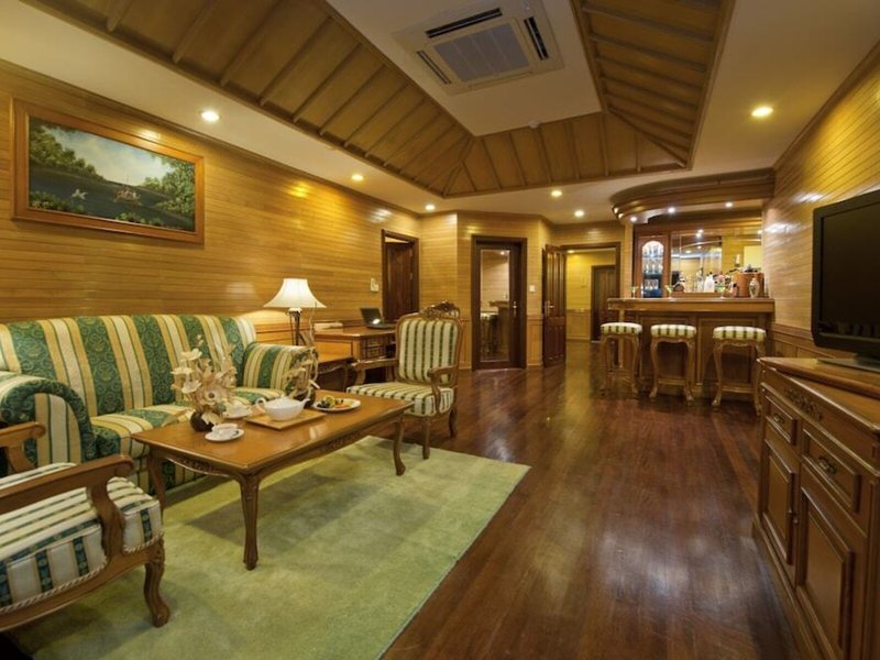 Royal Island Resort & Spa 46