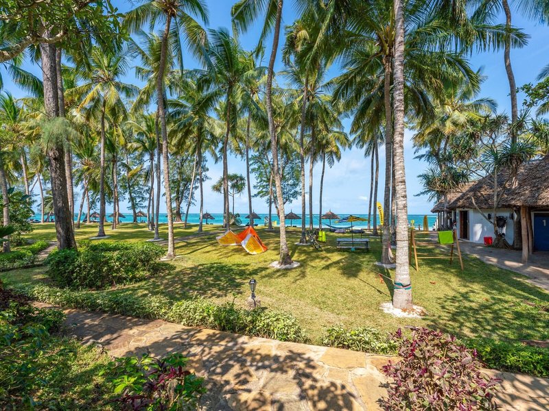Diani Sea Lodge 12